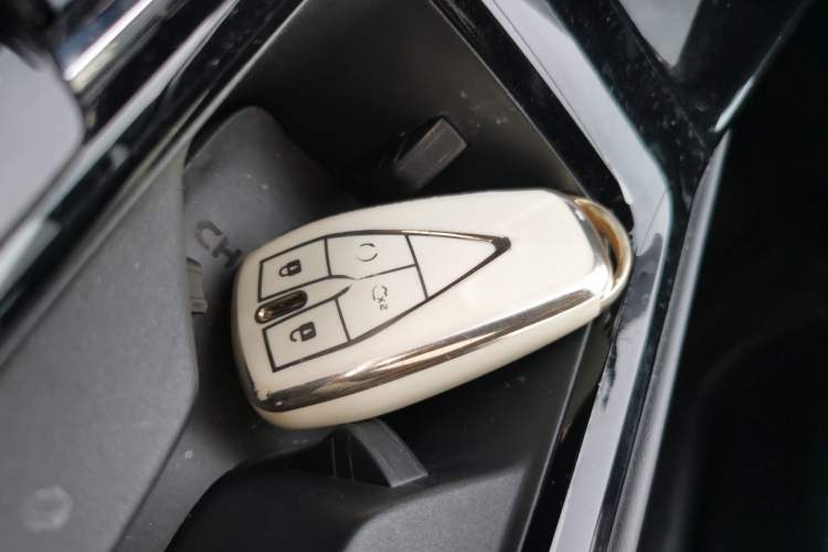 Used CHANGAN Ruicheng PLUS 2023 1.5T DCT Prestige Edition
