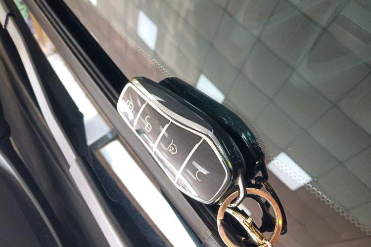 Used BYD Dolphin 2023 420 km Fashion Edition
