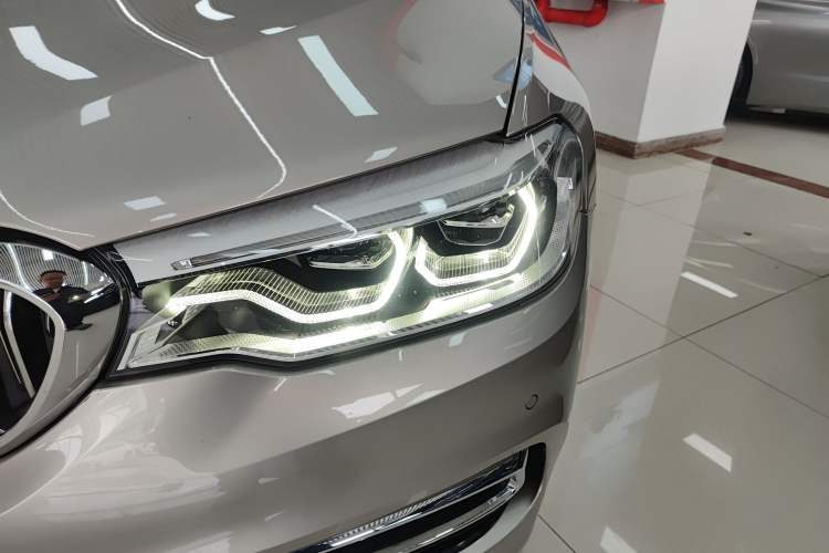 Used BMW 5 Series New Energy 2020 530Le Luxury Package Left Front Headlight