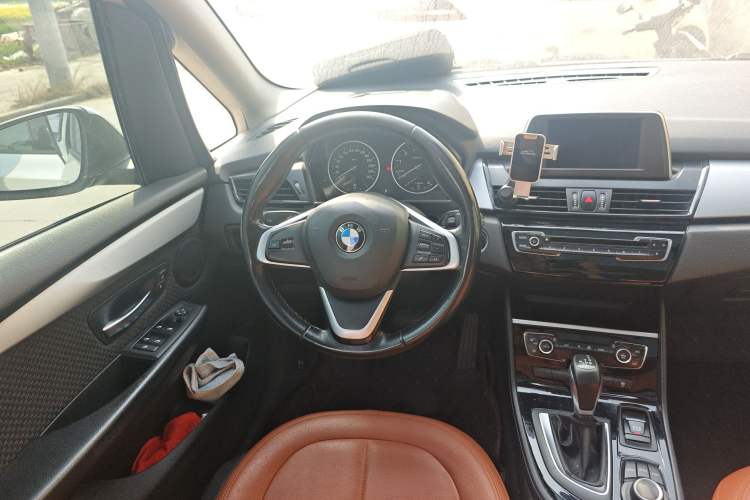 Used BMW 2 Series Gran Tourer 2015 218i Leading Model Steering Wheel