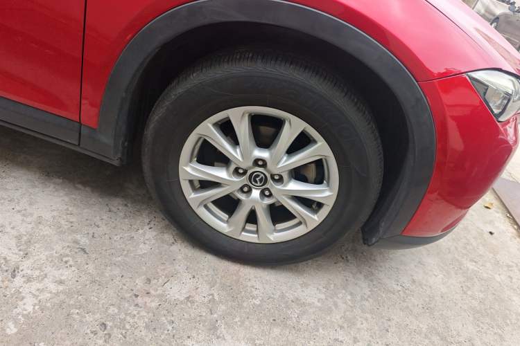 Used Mazda CX-4 2018 2.0L Automatic Two-Wheel Drive Blue Sky Dynamic Version China VI Standard Right Front Wheel Hub