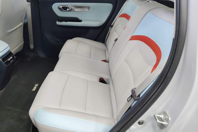 Used AION Y 2022 70 Intelligent Edition Lithium Iron Phosphate