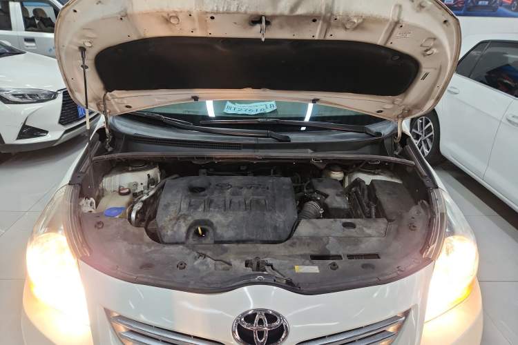 Used Toyota Verso 2014 Starlight 180G CVT Comfort Edition
