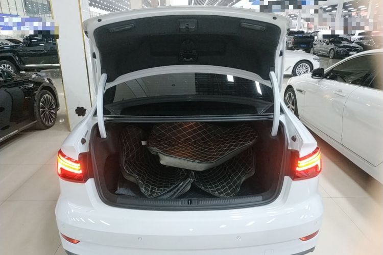 Used Audi A3 2020 Limousine 35 TFSI Fashion Edition China VI Emission Standard