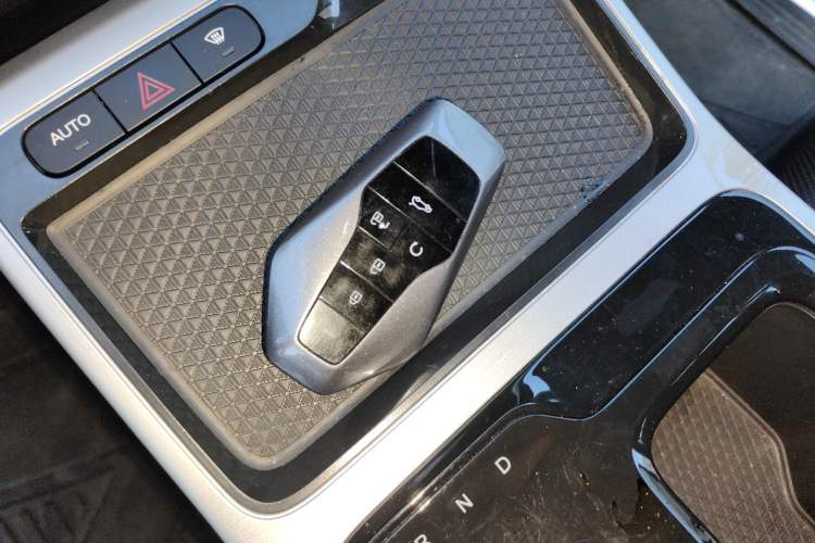 Used Hycan Z03 2022 510 km Range Trendy Cool Version 160 kW 61.13 kWh