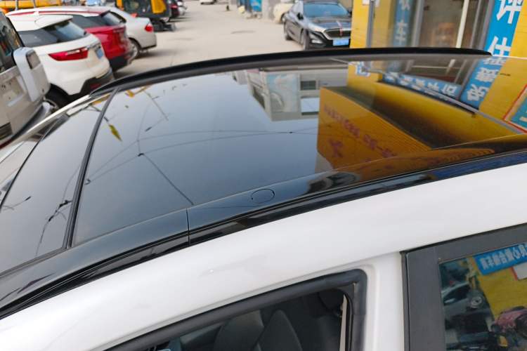 Used Hyundai Tucson 2018 1.6T Dual-Clutch Two-Wheel Drive 15th Anniversary Special Edition