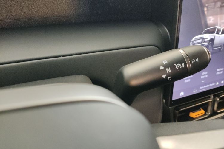 Used iCAR V23 2025 401 Two-Wheel Drive Intelligent Driving Version