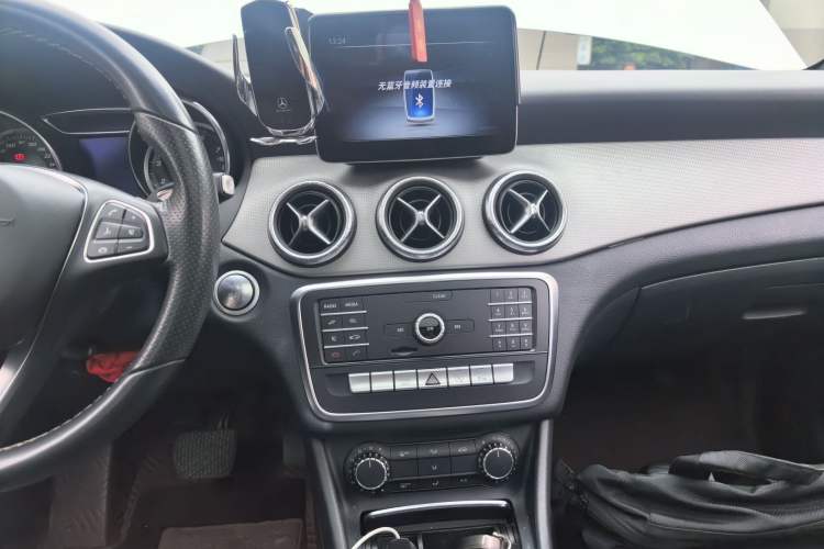 Used Mercedes-Benz CLA 2017 Facelifted CLA 200 Stylish Edition Audio And AC Panel