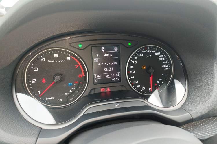 Used Audi Q2L 2023 35TFSI Fashion Dynamic Model
