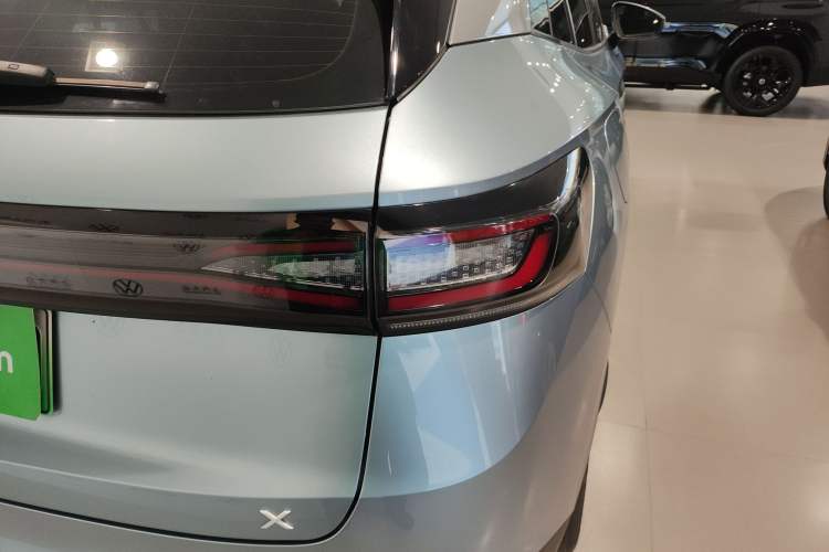 Used Volkswagen ID.4 X 2021 Pure Edition