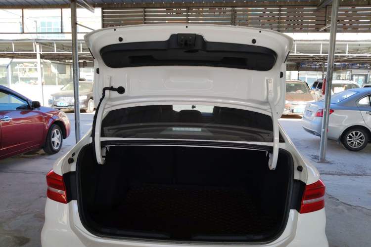 Used Volkswagen Lavida 2021 1.5L Automatic Comfort Edition
