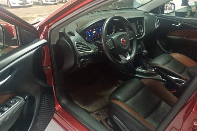 Used Fiat Viaggio 2015 1.4T Automatic Jingxiang Edition
