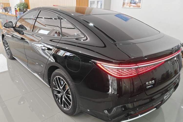 Used BYD Seal 2023 DM-i 1.5T 121km Prestige Model