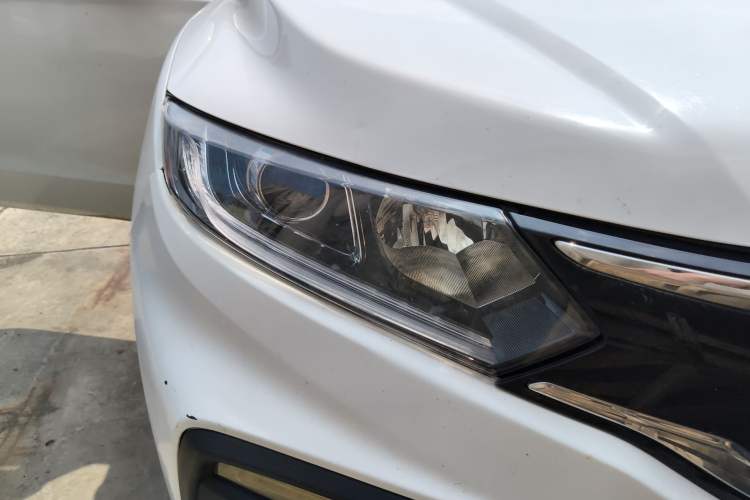 Used Honda XR-V 2015 1.5L LXi CVT Classic Edition Right Front Headlight