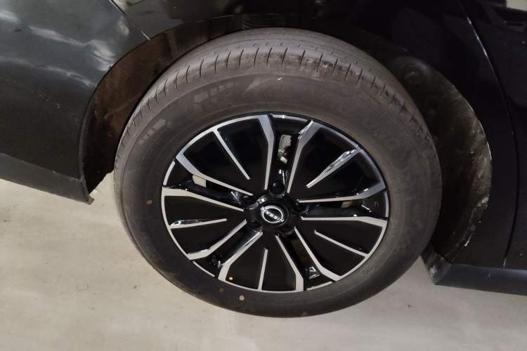 Used Nissan N6 2026 Model 180 Pro
