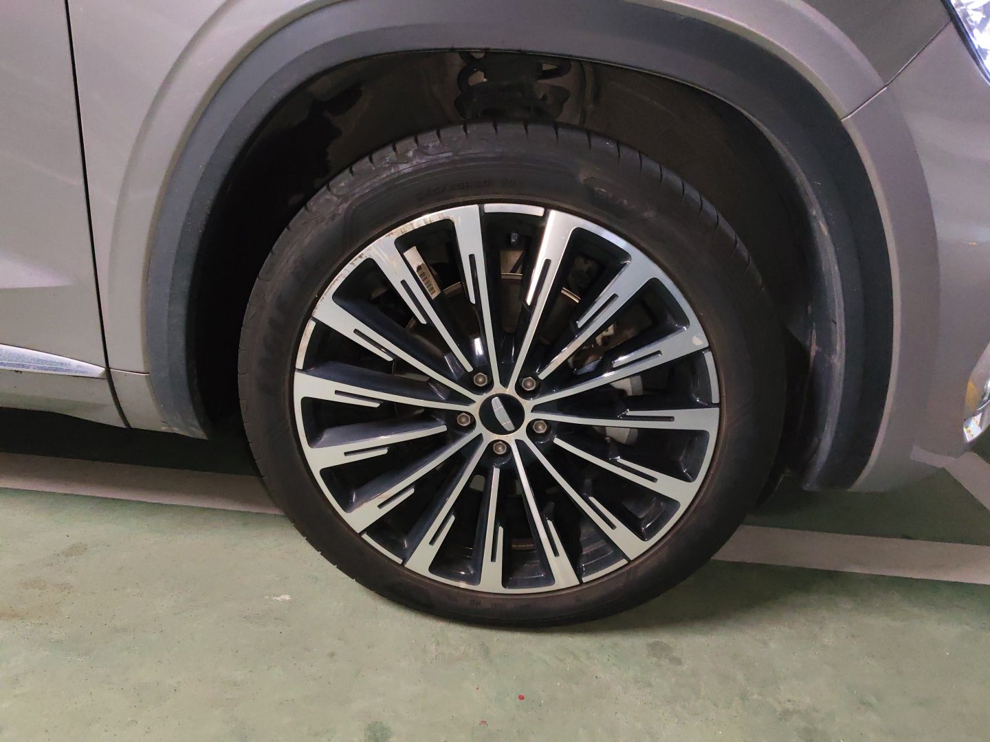 Geely Auto Monjaro L 2025 Dongfang Yao 2.0TD Automatic Lanxing Edition — снимка 8