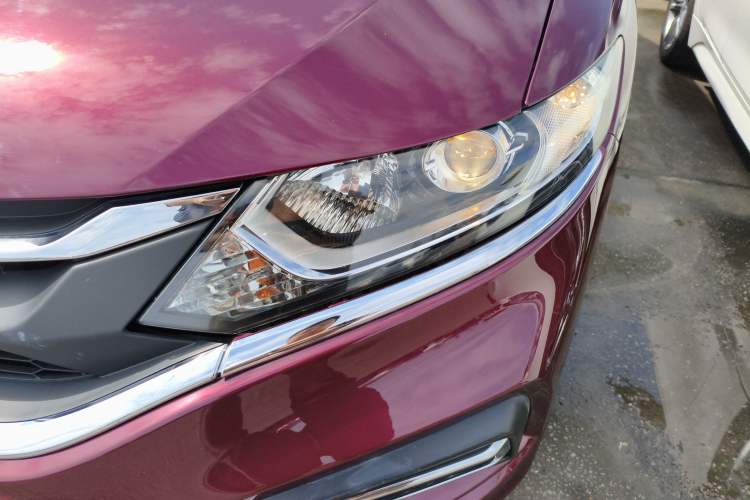 Used Honda Jade 2017 1.8L automatic Comfort version 5 seats