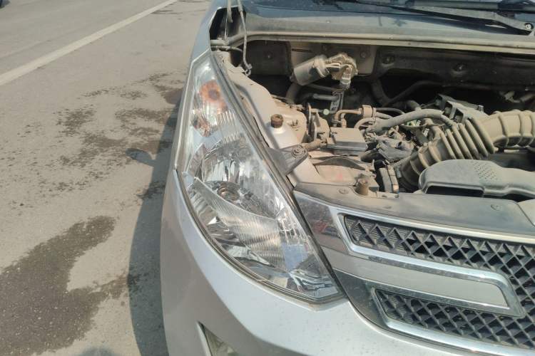 Used Wuling Rongguang V 2016 1.5L Standard Version
