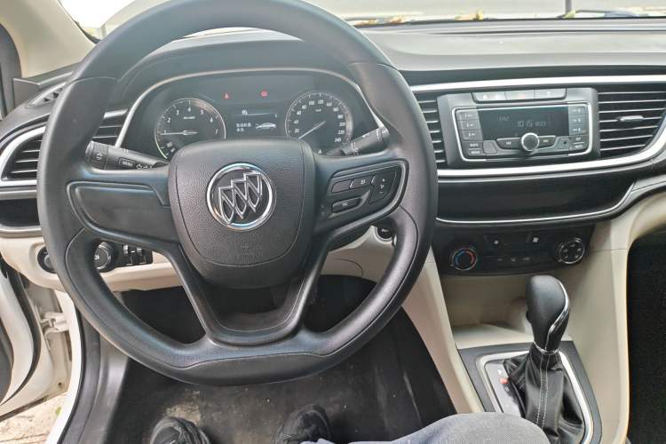 Used Buick GT 2015 15N Automatic Elite Version
