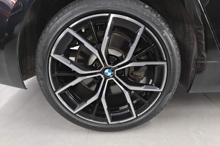 Used BMW 5 Series 2023 530Li Luxury Edition M Sport Package