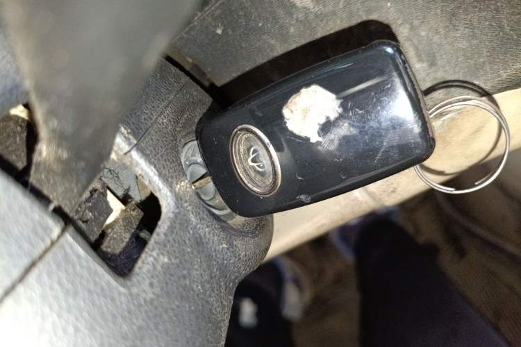 Used CHANGAN KAICHENG Shenqi F30 2016 1.5L Comfort Plus Long Wheelbase DAM15L Vehicle Key