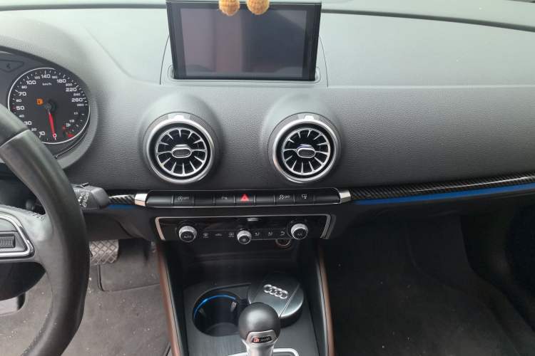 Used Audi A3 2015 Sportback 35 TFSI Millionth Anniversary Comfort Model
