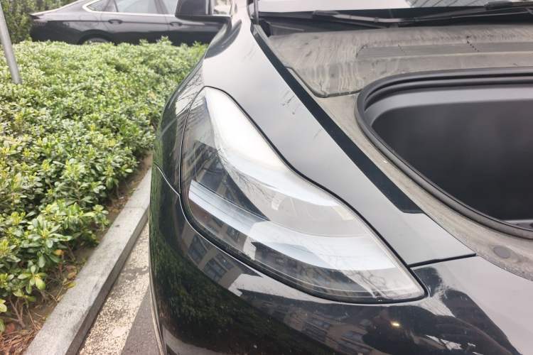 Used Tesla Model Y 2023 Rear-Wheel-Drive Version