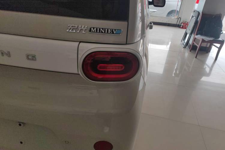 Used Wuling Hongguang MINIEV 2024 3rd Generation 215km Youth Edition