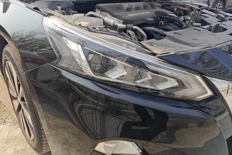 Used Nissan Teana 2021 2.0L XL Comfort Edition Right Front Headlight
