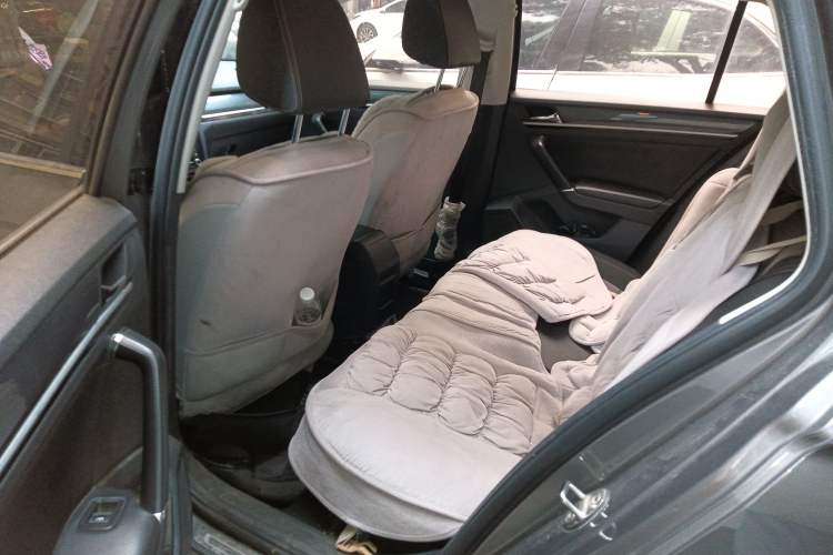 Used Volkswagen C-TREK 2017 230TSI DSG Comfort Version