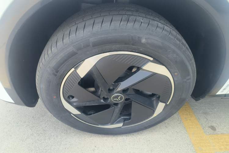 Used Hongqi Tiangong 06 2025 520 Left Front Wheel Hub