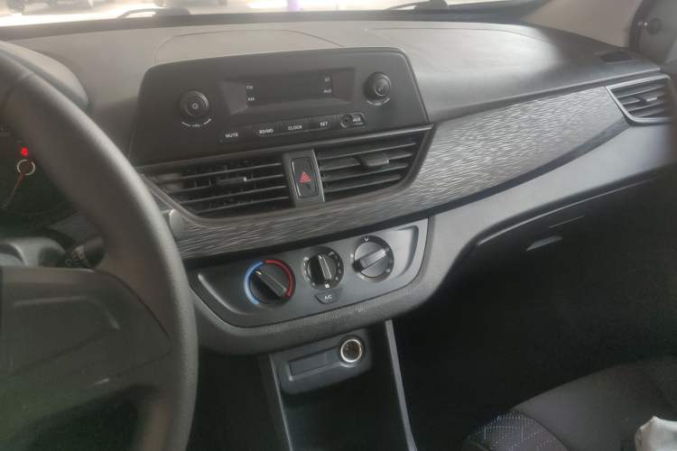 Used Baojun 310 2016 1.2L Manual Value Edition
