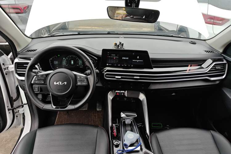 Used Kia Sportage R 2021 Ace 2.0L Challenge Edition Center Console