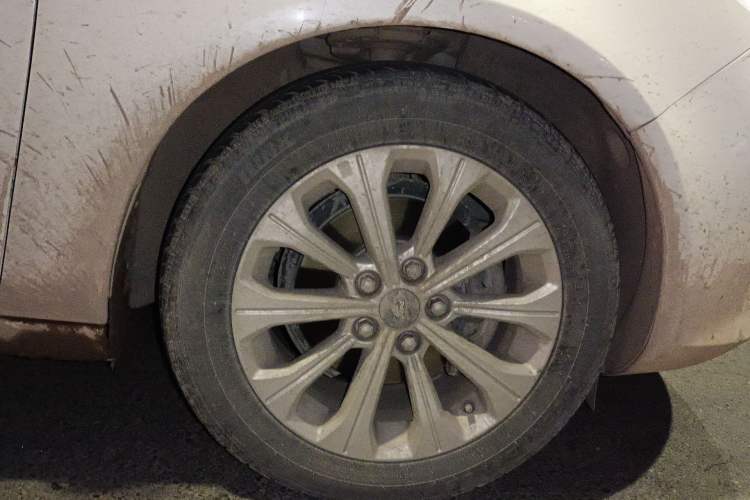 Used Ford Escort 2015 1.5L Manual Fashion Edition