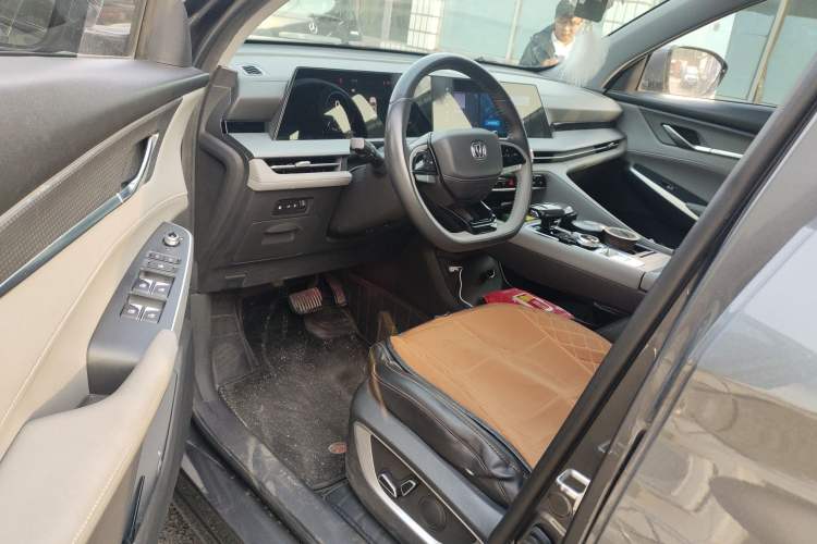 Used CHANGAN CS75 PLUS 2022 Second-Generation 2.0T Automatic Prestige Model
