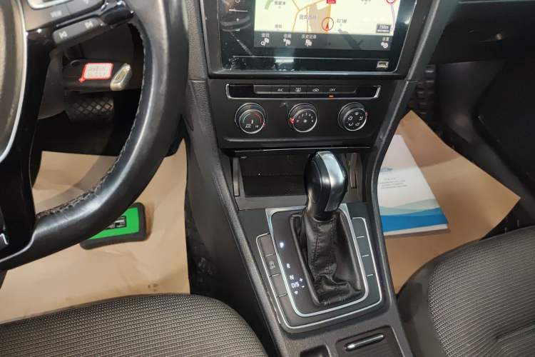 Used Volkswagen Golf 2020 280TSI DSG Comfort Version
