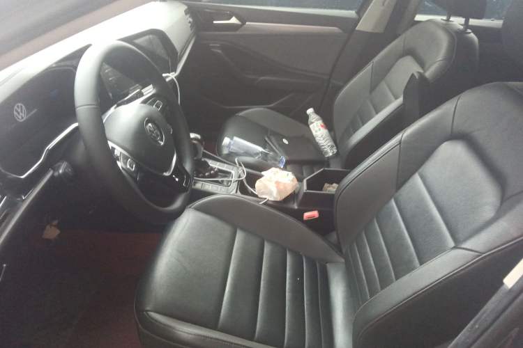 Used Volkswagen Sagitar 2021 280TSI DSG 30th Anniversary Edition Left Front Seat