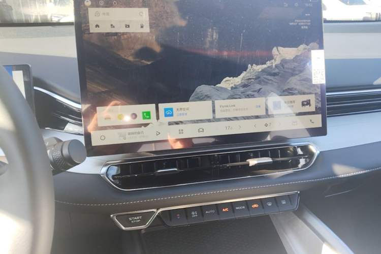 Used Geely Auto Preface 2025 Dongfang Yao 1.5TD Fuyao Edition