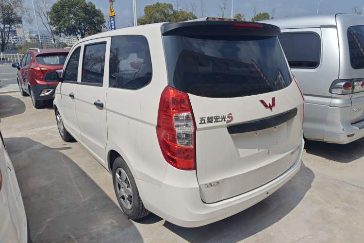 Used Wuling Hongguang 2020 1.2L S Base Model China VI LSI
