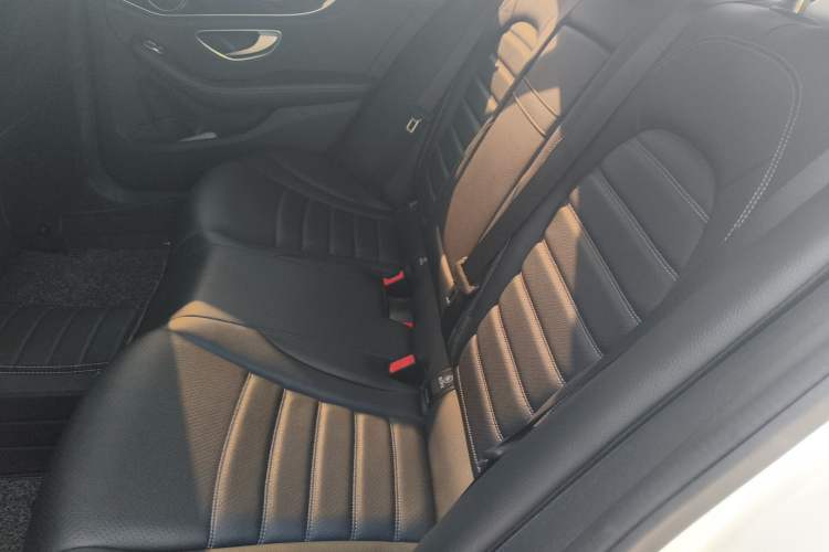 Used Mercedes-Benz C-Class 2015 Facelift C 200 L
