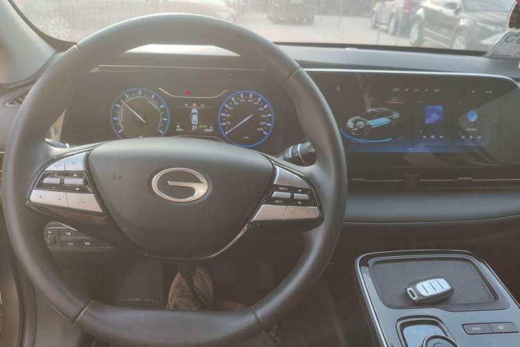 Used AION S 2023 Meizu 580 Lithium Iron Phosphate Center Console