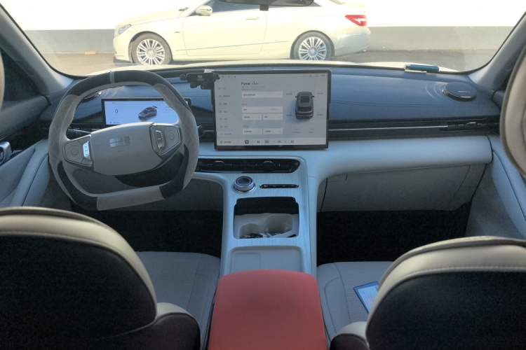 Used Geely Galaxy E5 2024 530 km Exploration+ Version Center Console