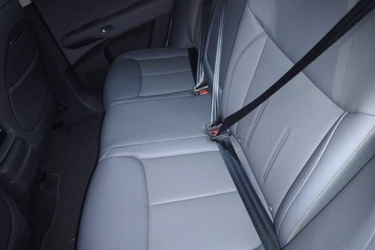 Used XPeng G6 2025 625 Long-Range Max Flagship Edition Left Rear Seat
