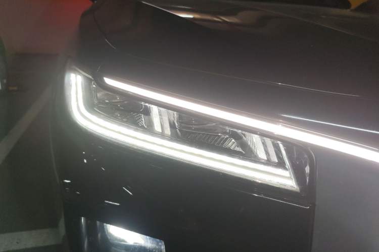 Used Hongqi H9 2020 2.0T Smart Connect Flagship Edition
