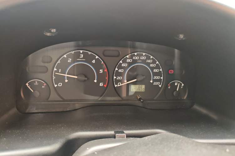 Used JMC Transit 2017 2.8T Commercial Version Short Wheelbase Mid-Roof 3-Seater JX493