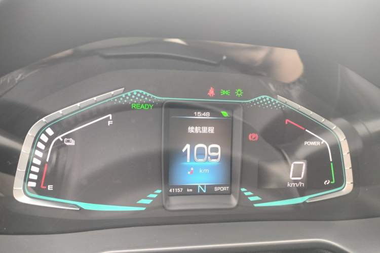 Used ORA iQ 2018 High-Range Version Smart Connectivity Model
