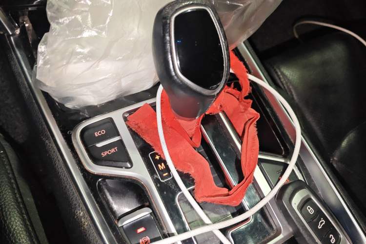 Used Geely Auto Emgrand GT 2015 1.8T Comfort Model
