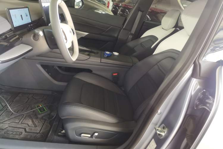 Used Dongfeng eπ eπ007 2024 620 Pro Version