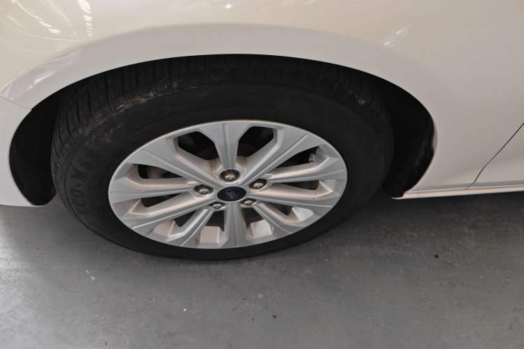 Used Ford Escort 2017 Happiness Edition 1.5L Automatic Fashion Version