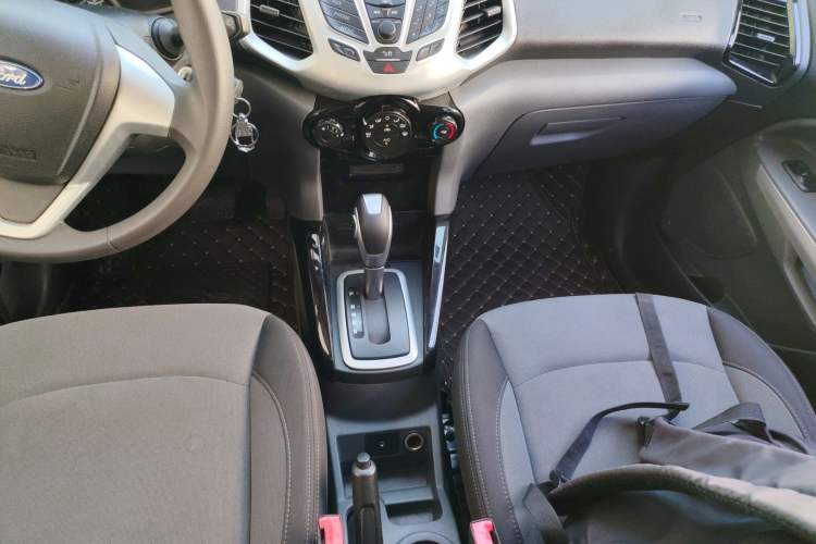 Used Ford EcoSport 2013 1.5L Automatic Fashion Model
